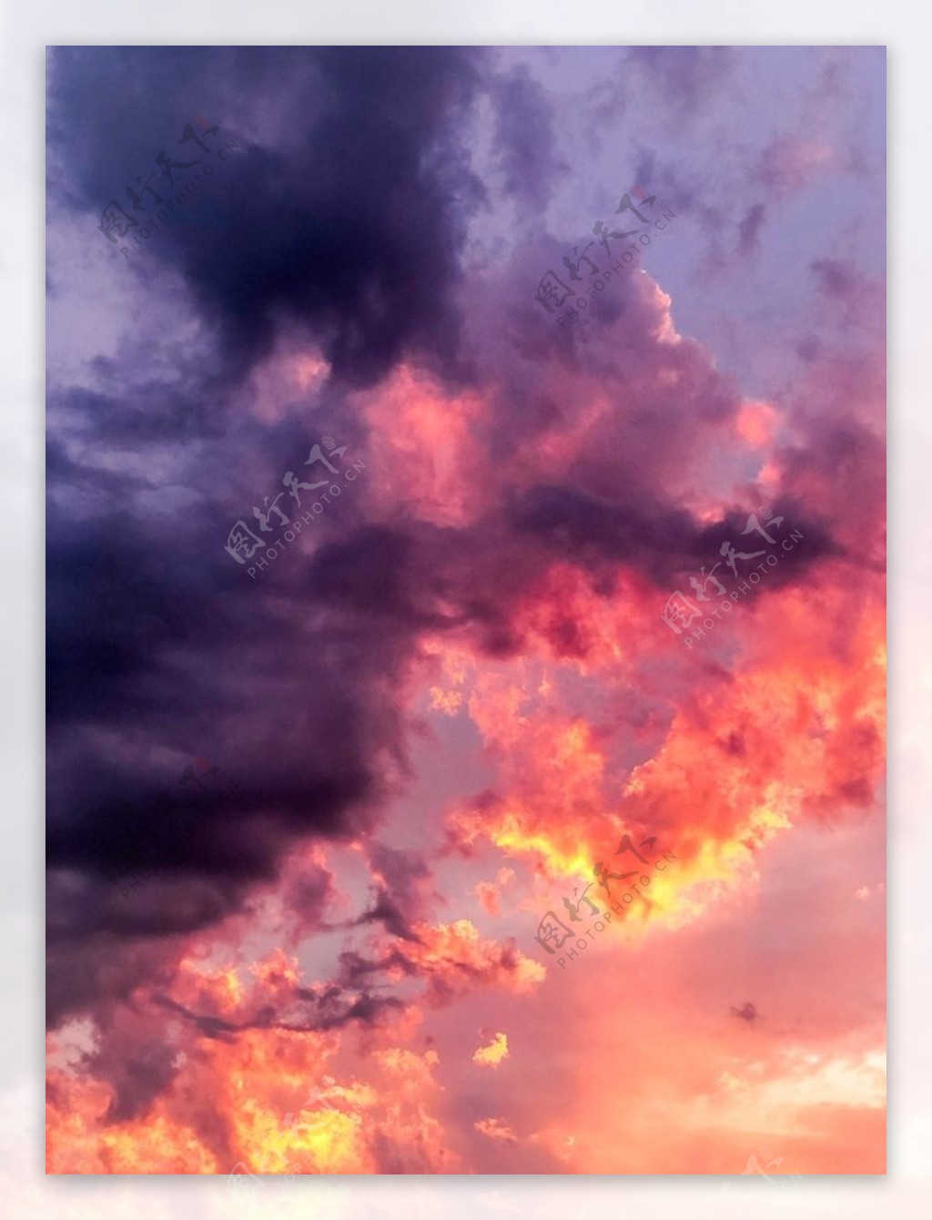 火烧云图片