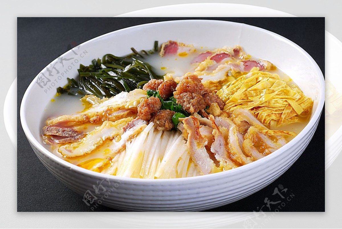 川菜三丝酥肉丸子汤图片