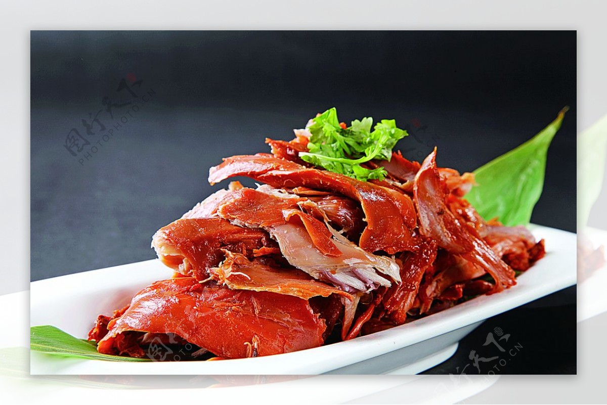 麻辣鲜椒兔，川味的美味家常菜，学会它自己在家做，简单又下饭_兔肉